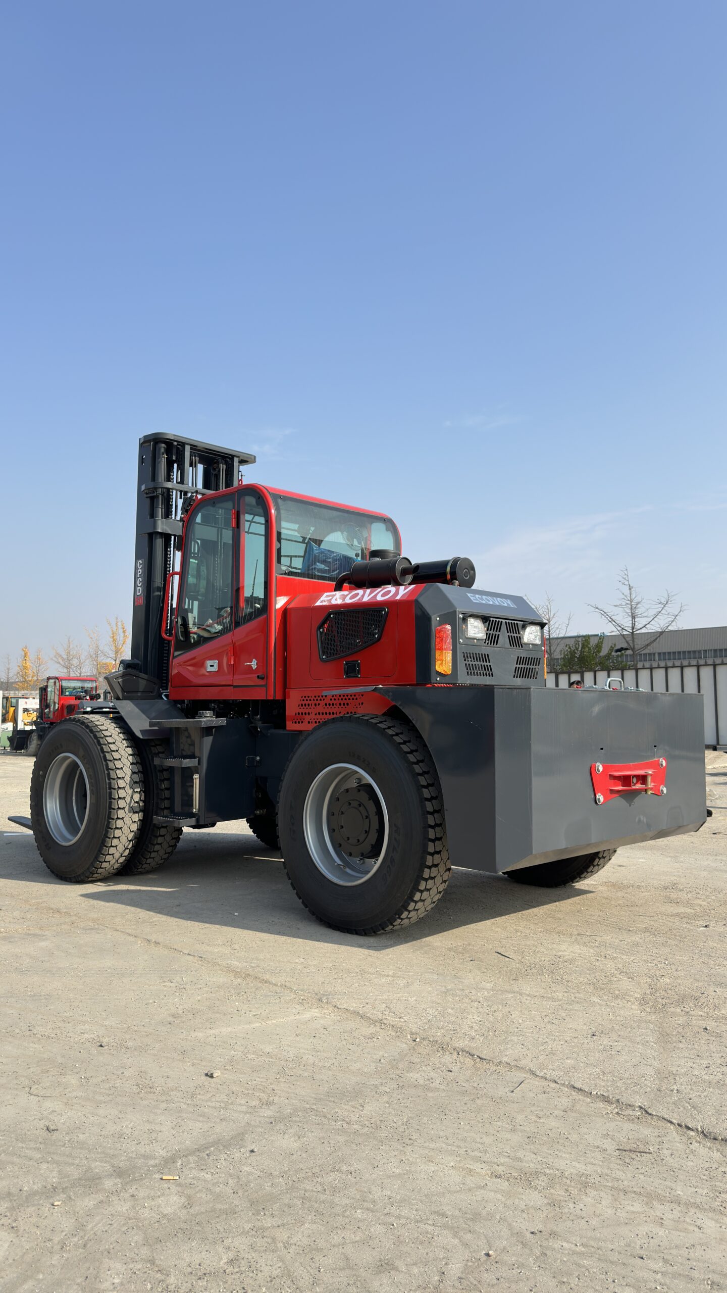 Rough Terrain Forklift(5.0Ton) - Image 6