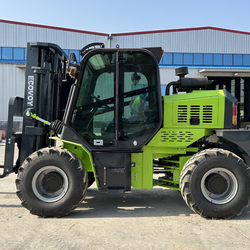 Rough Terrain Forklift(4.0Ton)