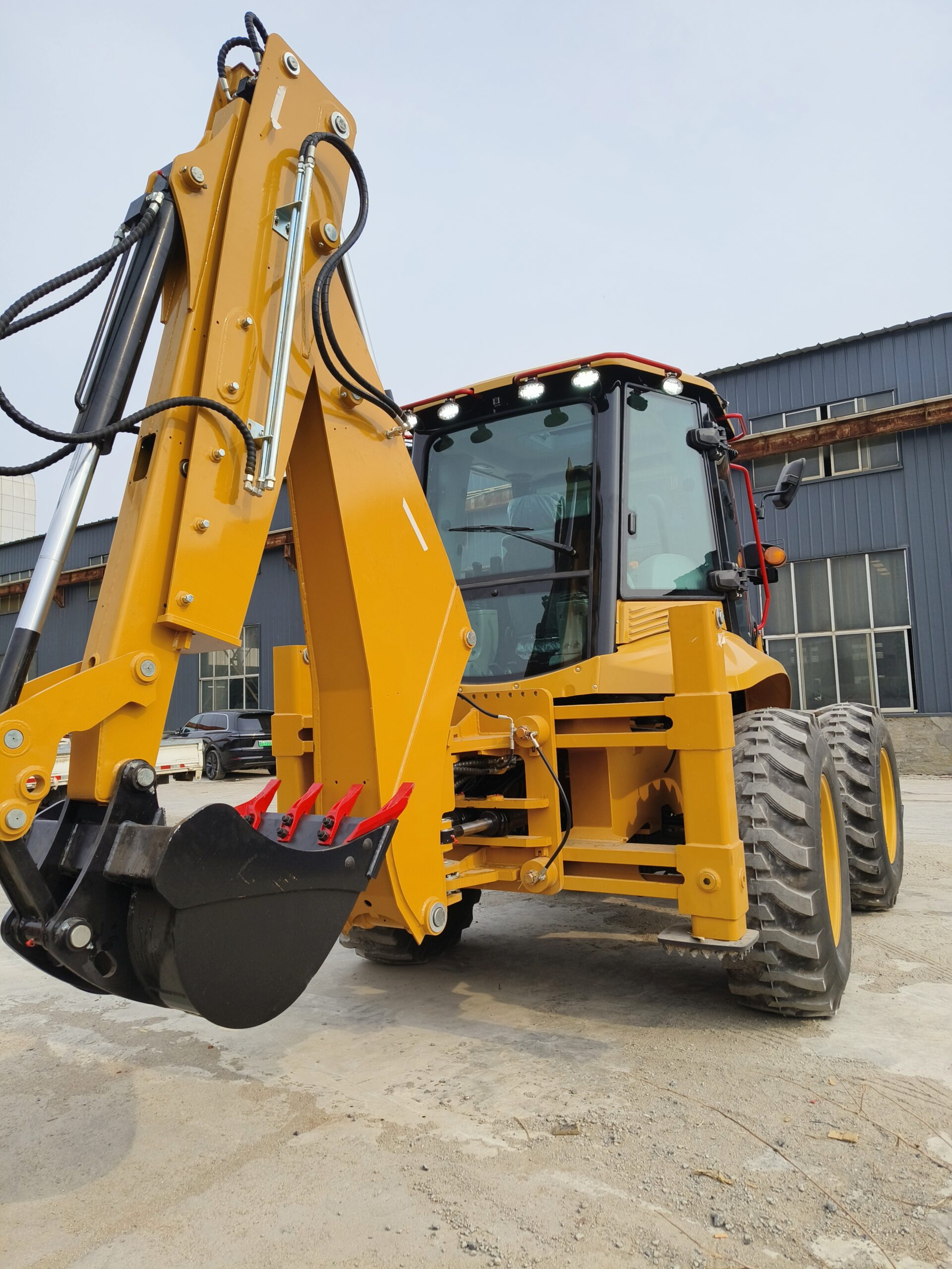 Backhoe Excavator (4CXZ) - Image 5